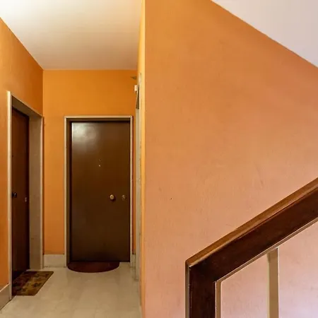 Casa Maggio Con Parcheggio E Pet Friendly! דירה ורונה