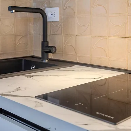 Casa Maggio Con Parcheggio E Pet Friendly! דירה